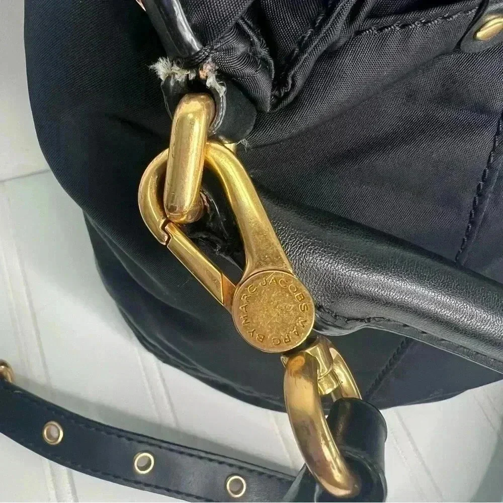 Marc By Marc Jacobs Preppy Black Nylon Hobo Crossbody Handbag‎ Gold Hardware